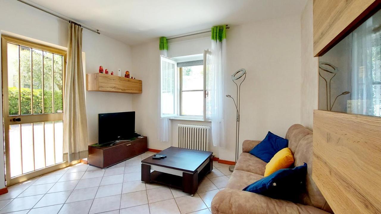 Narcisa Patio Apartment Бардолино Экстерьер фото