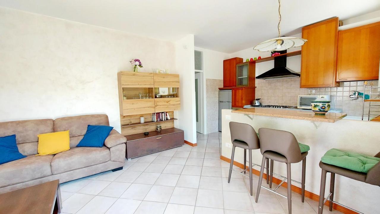Narcisa Patio Apartment Бардолино Экстерьер фото